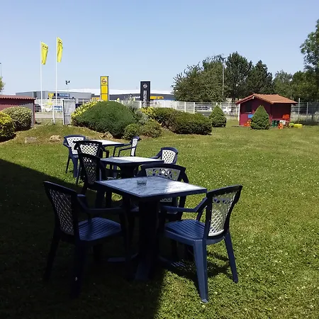 Eden - Metz Nord - - Porte Du Luxembourg - A31 호텔