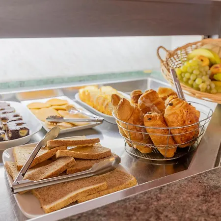 Hotel Eden - Metz Nord - - Porte Du Luxembourg - A31