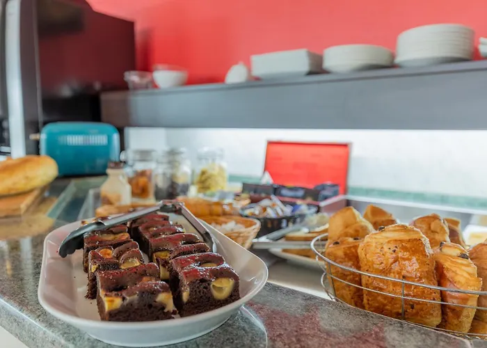 Eden - Metz Nord - - Porte Du Luxembourg - A31 Hotel