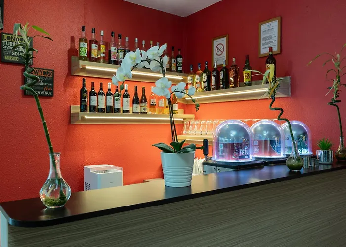 Eden - Metz Nord - - Porte Du Luxembourg - A31 Hotel