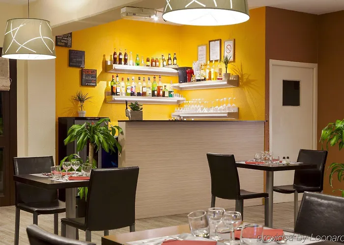 Eden - Metz Nord - - Porte Du Luxembourg - A31 Hotel 3*